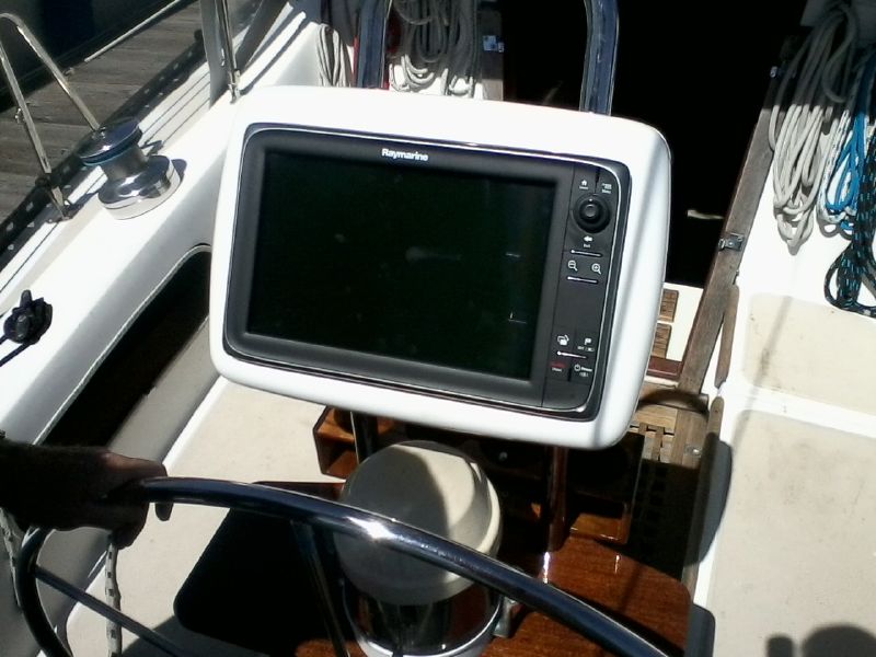 New Chartplotter & Autopilot