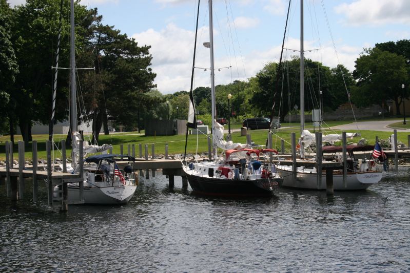 3 Islanders rest up for the sail out of Whitehall Michigan