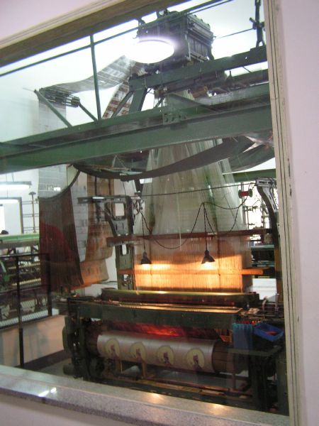 Automated weaving