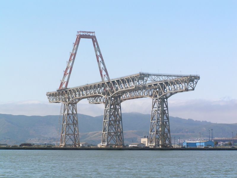 Hunters Point old crane