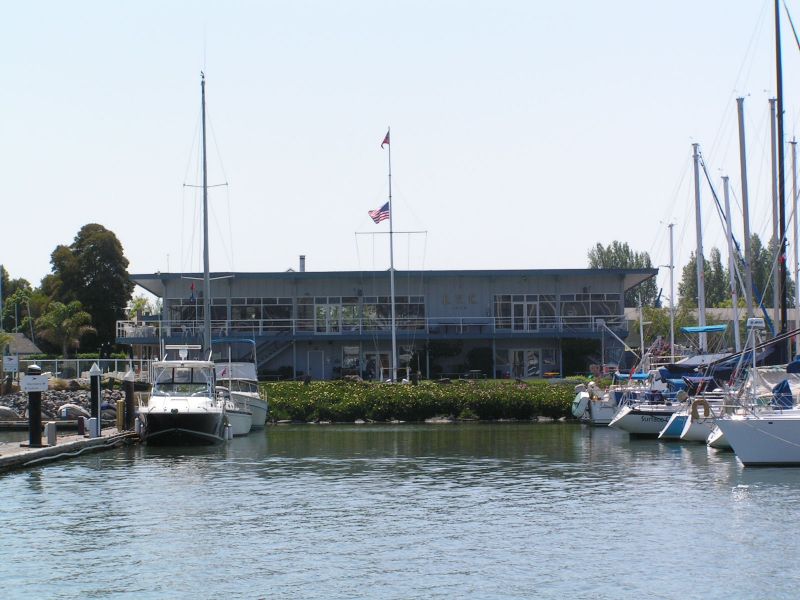 Encinal Yacht Club ...