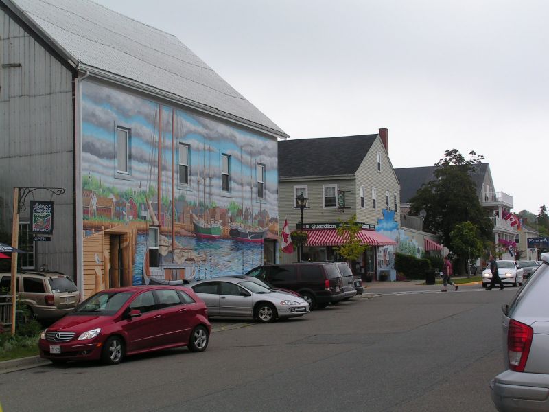 King St. murals ...