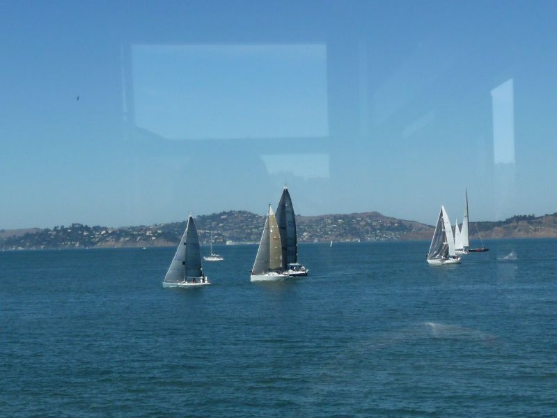 ocean race start.