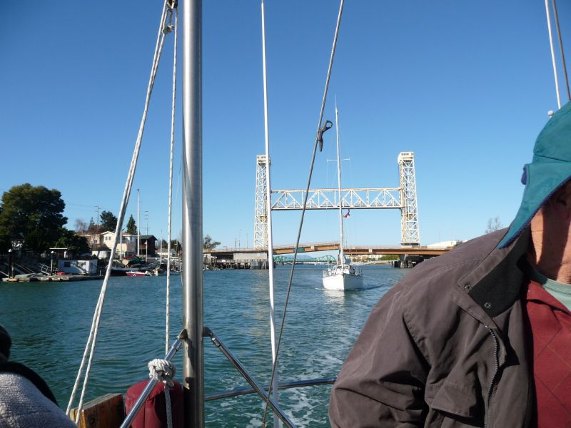 Fruitvale bridge astern.