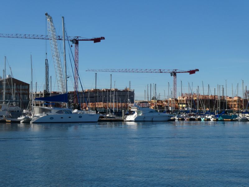 Housing rises at old Svendsen's
