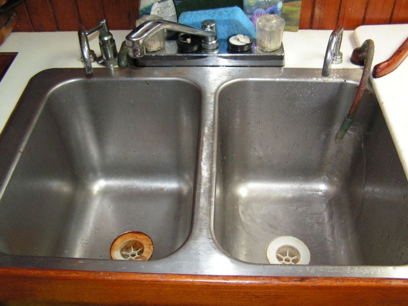 Sink setup ...