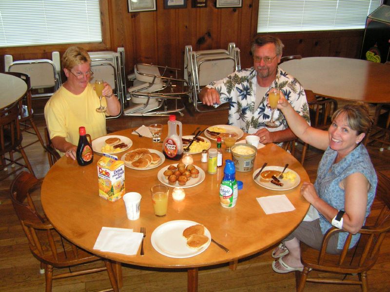 Smokey & Laurie's super Saturday breakfast