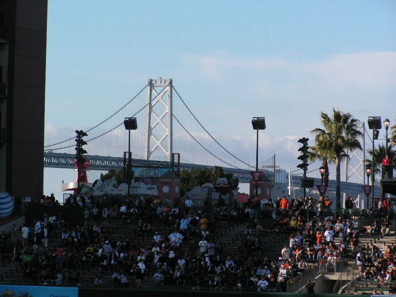 It's the Bay Bridge Series!