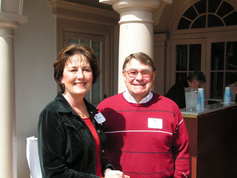 <b>Jim & Ginny Stearly got their name tags</b>