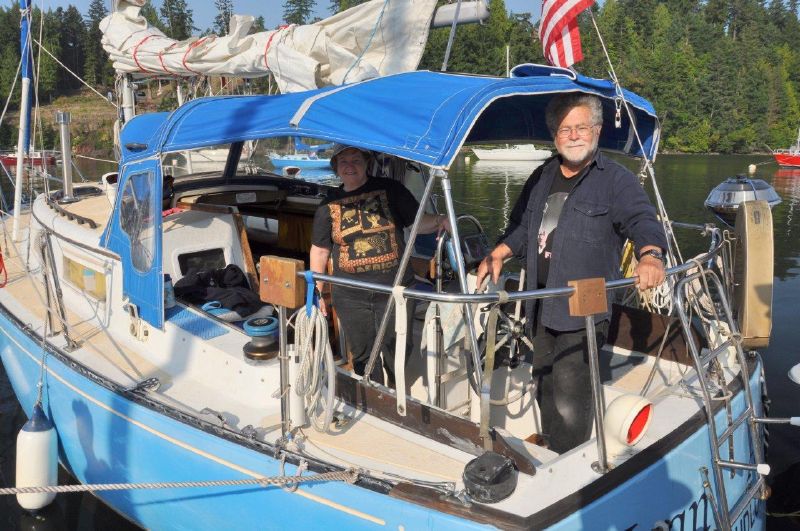 28 Alan & Kathleen aboard Jean Anne, a 1974 I30